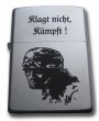 Zippo Landser : klagt nicht, k�mpft!